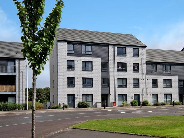 Flat for sale in Ballindoch, Scotland
