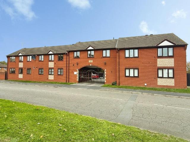 Flat for sale in Armthorpe, Doncaster
