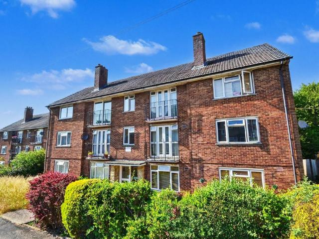 Flat for sale in Winnall, Hampshire
