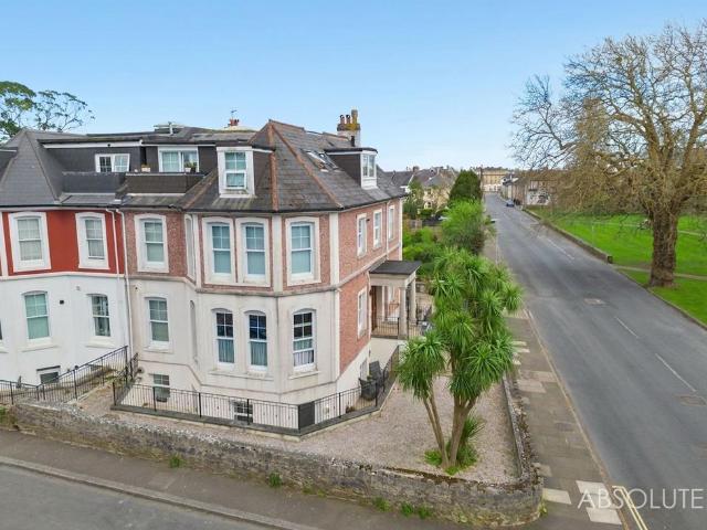 Flat for sale in Babbacombe