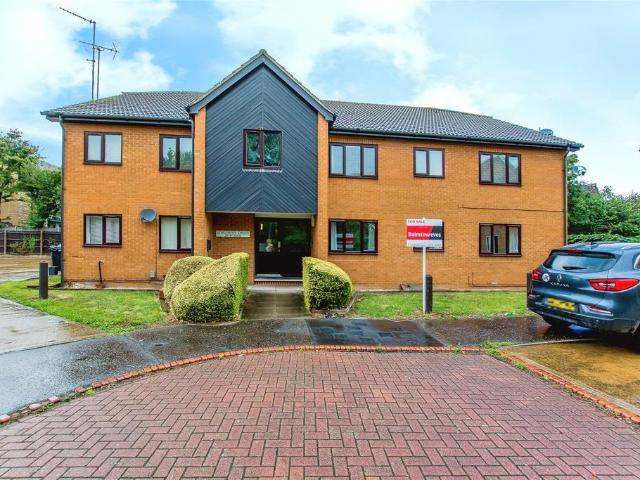 Flat for sale in Old Fletton, Peterborough