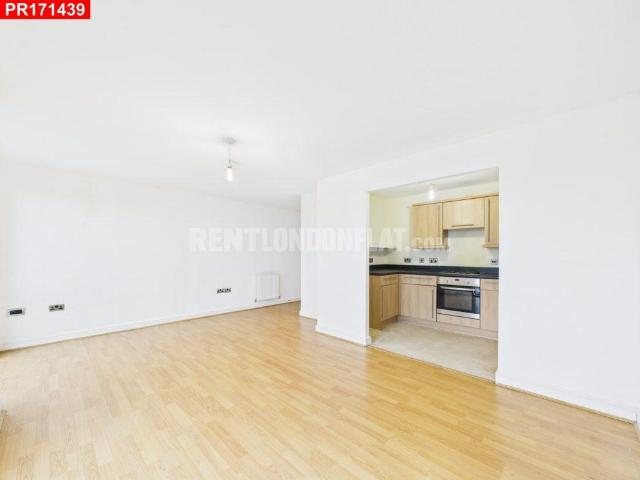 Flat for sale in Colindale, Greater London