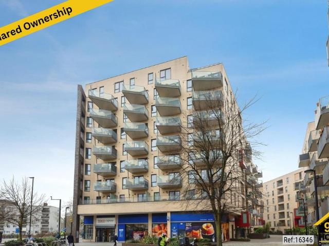 Flat for sale in Bermondsey, Greater London