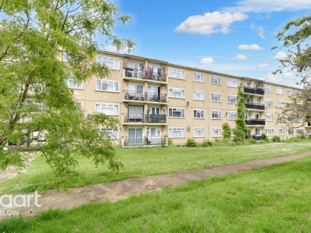 Flat for sale in The Stow, Harlow