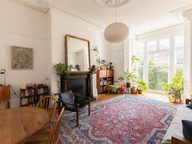 Flat for sale in St Leonards, Hastings