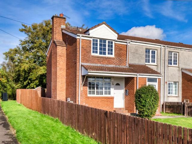 Flat for sale in Coylton, South Ayrshire