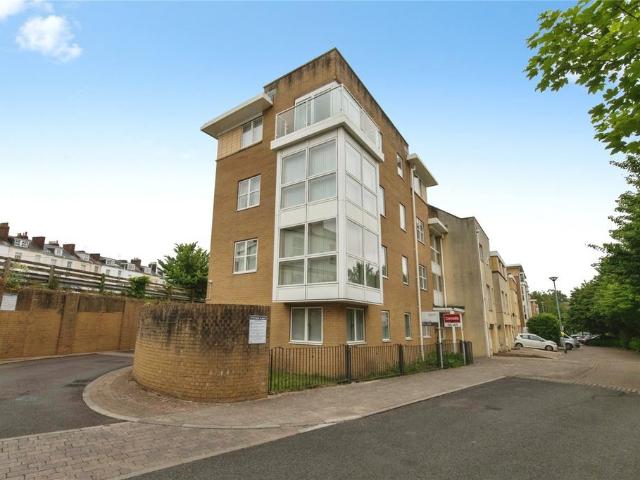 Flat for sale in Watergate, Devon
