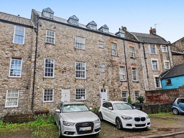 Flat for sale in Bowlish, Shepton Mallet