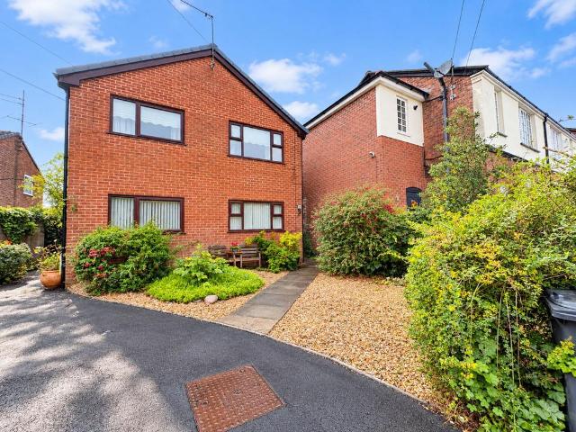 Flat for sale in Ingol, Preston