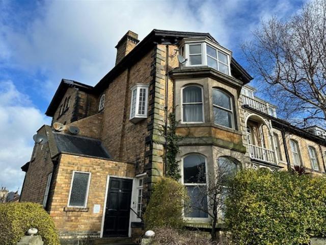 Flat for sale in South Cliff, Kepwick