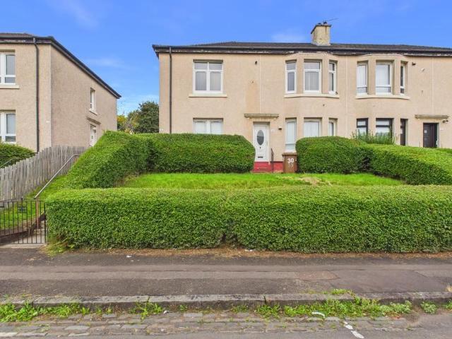 Flat for sale in Knightswood, Scotland