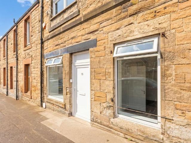 Flat for sale in Loanhead, Scotland