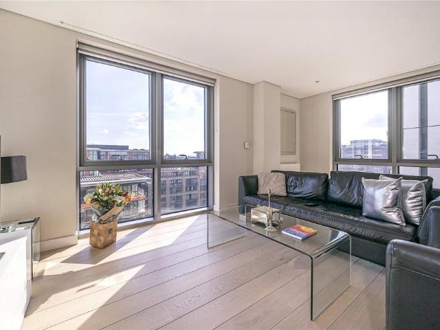 Flat for sale in City of Westminster, Greater London