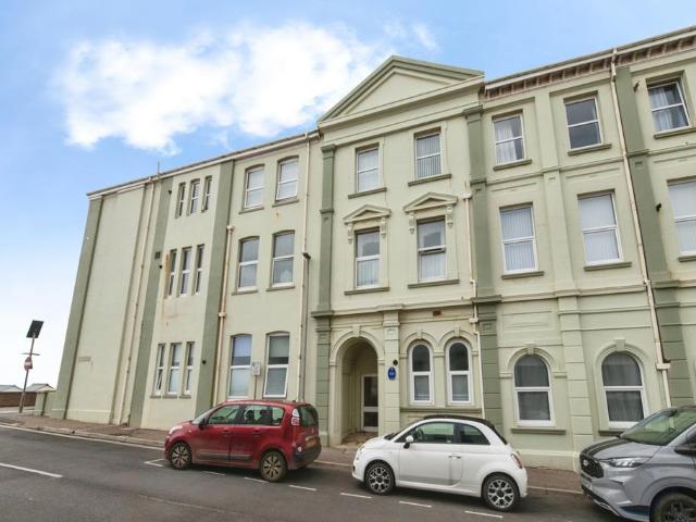 Flat for sale in Seaton, Budlake