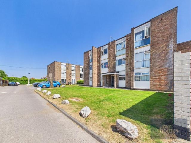 Flat for sale in Falcon Lodge, Wales