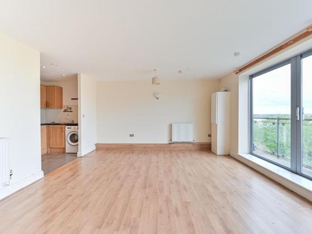 Flat for sale in Greater London