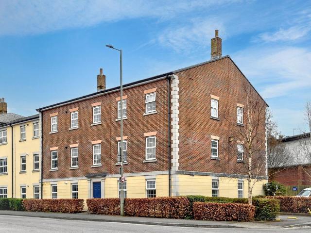 Flat for sale in Belmont, Dromore