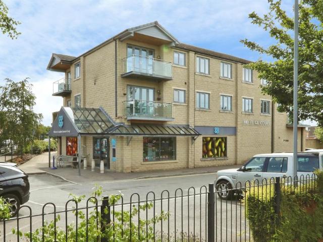 Flat for sale in Laughton Common, Dinnington