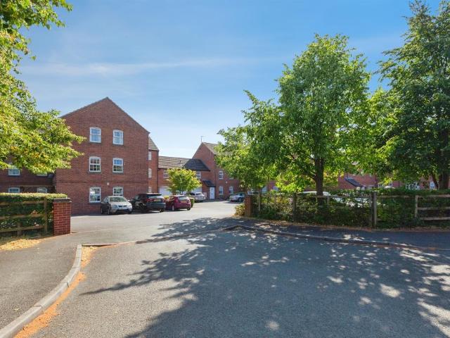 Flat for sale in Barton, Leicestershire