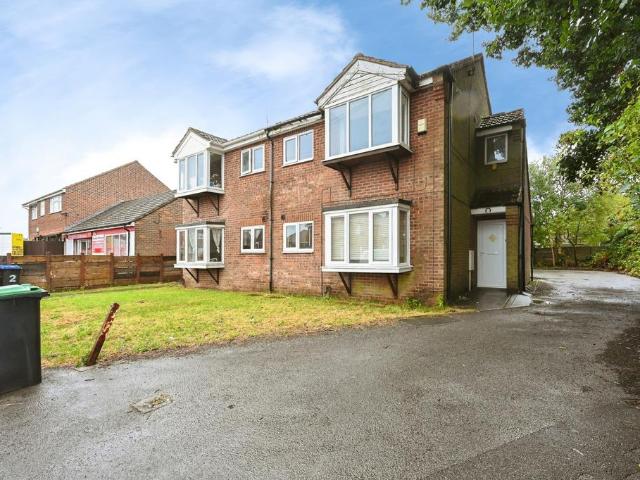 Flat for sale in East Midlands