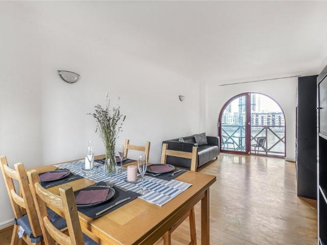 Flat for sale in Sands End, Isle Of Man