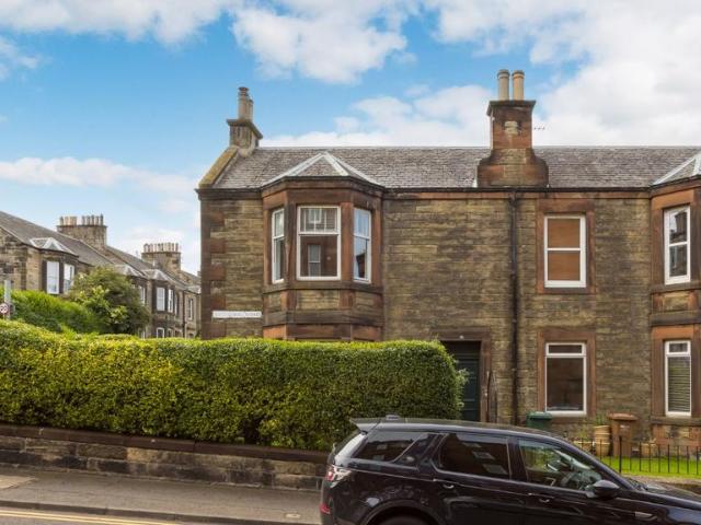 Flat for sale in Leith Links, Leith