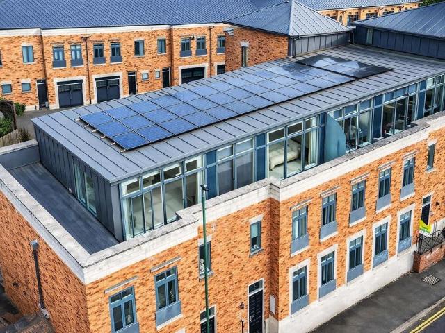 Flat for sale in Greenfields, Frankwell