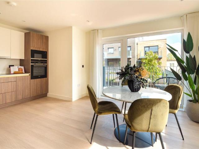 Flat for sale in Longlands, Halfway Street