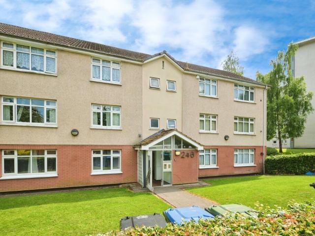 Flat for sale in Attwood Green, Birmingham
