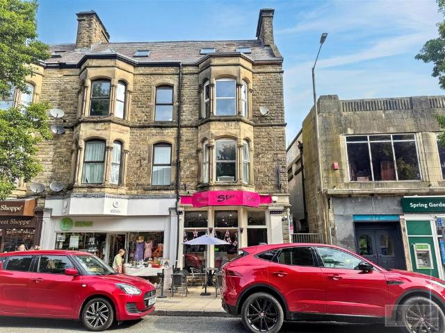 Flat for sale in Charlesworth, East Midlands