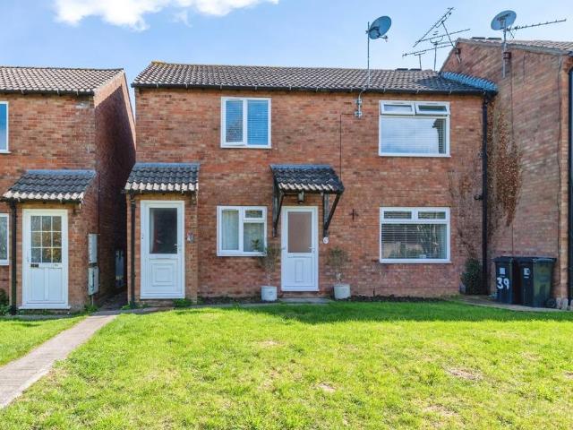 Flat for sale in Stoke Gifford, South Gloucestershire