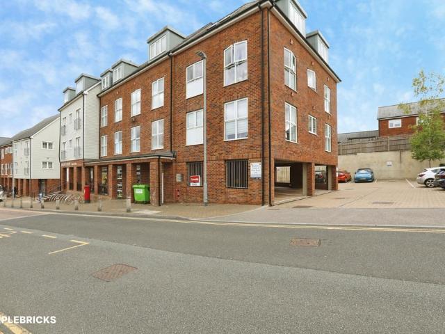 Flat for sale in High Brooms, Tunbridge Wells