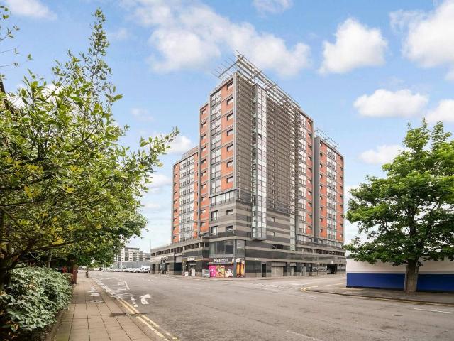 Flat for sale in Anderston, Scotland