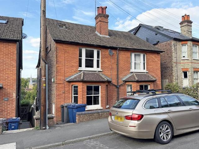 Flat for sale in Holloway Hill, Waverley