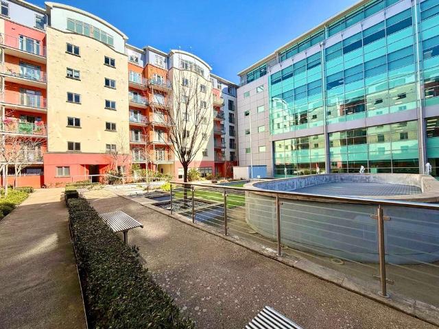 Flat for sale in St Helier, Greater London