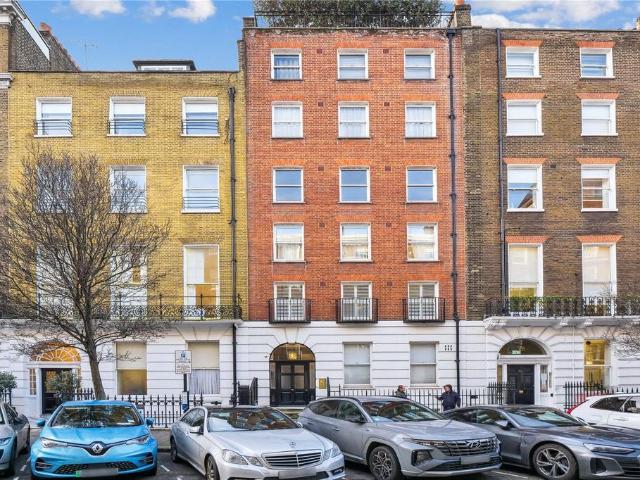Flat for sale in East Marylebone, Marylebone