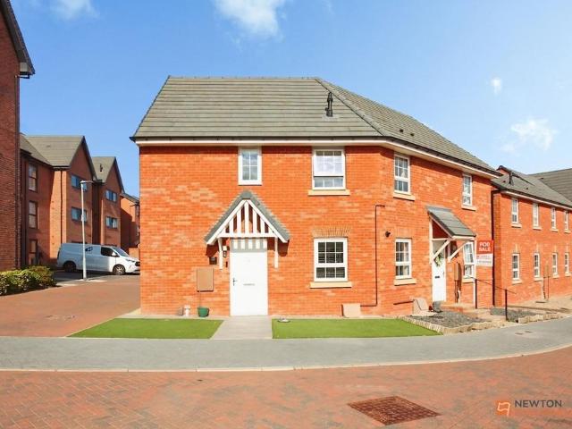 Flat for sale in Lubbesthorpe, Pinfold