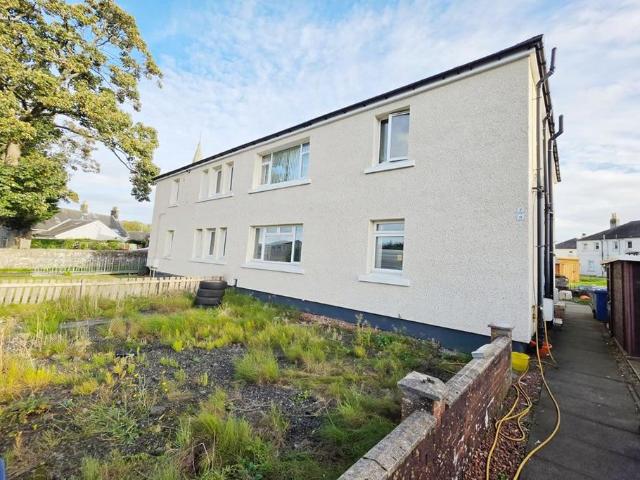 Flat for sale in Freeland, Inchinnan