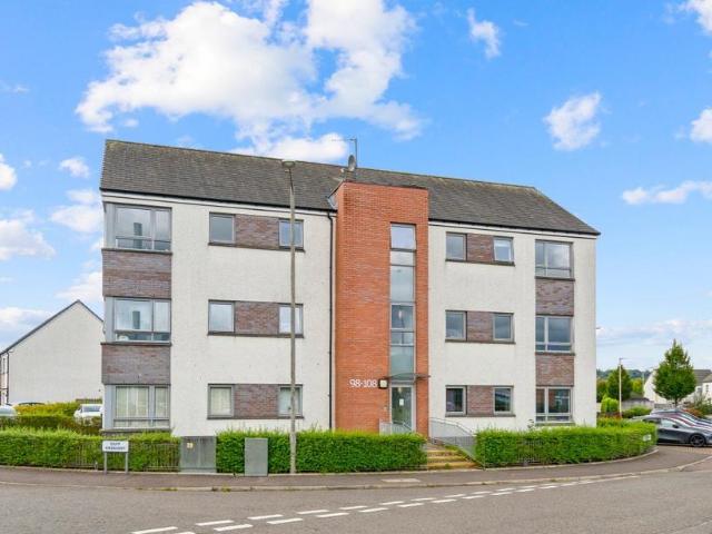 Flat for sale in Raploch, Stirling