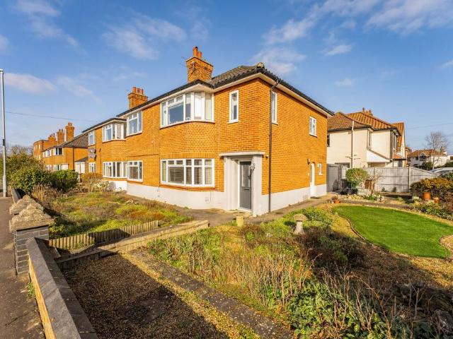 Flat for sale in Lakenham, East Bank