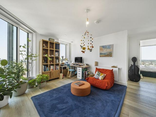 Flat for sale in Hale Village, Tottenham Hale