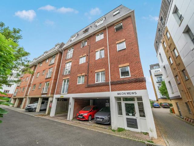 Flat for sale in Cosham, City Of Portsmouth