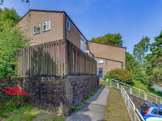 Flat for sale in Austin Farm, Mount Wise