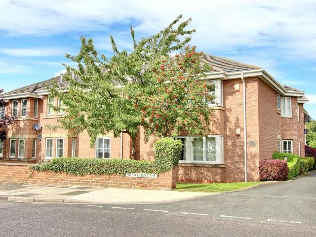 Flat for sale in Acklam, Normanby
