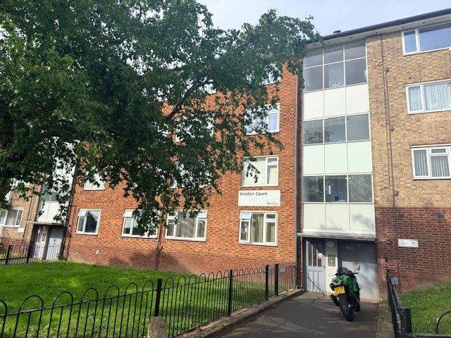 Flat for sale in Haddon, East Midlands