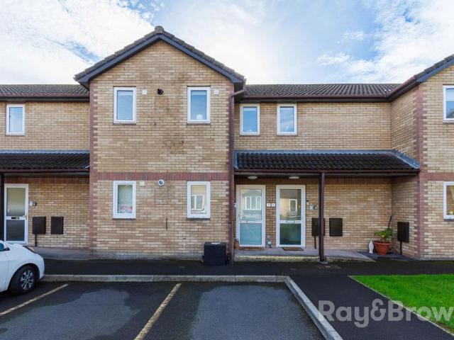 Flat for sale in Pentrebane, Cardiff