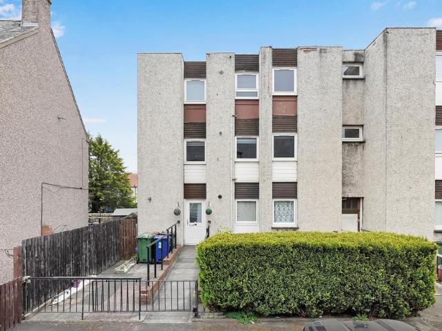 Flat for sale in Maxton, Scotland