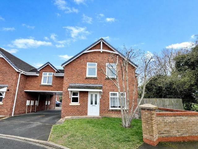 Flat for sale in Northallerton, York and North Yorkshire