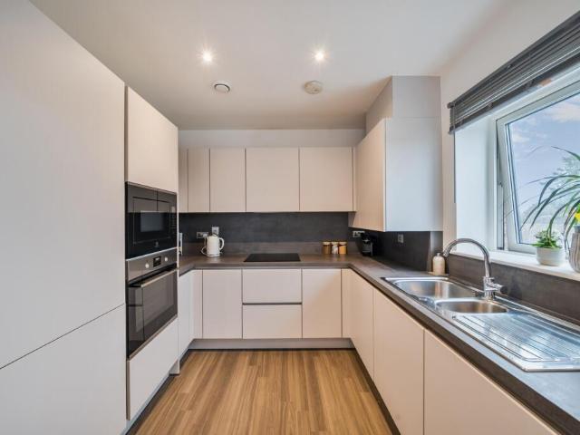 Flat for sale in Saint Vincent's, Sheffield