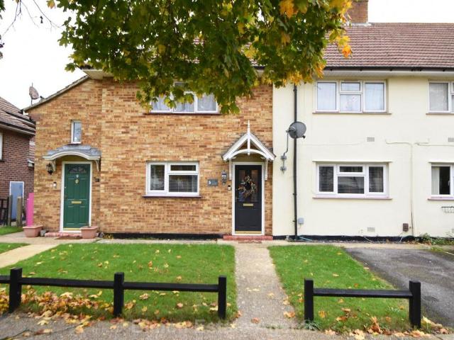 Flat for sale in Rowner, Middlecroft
